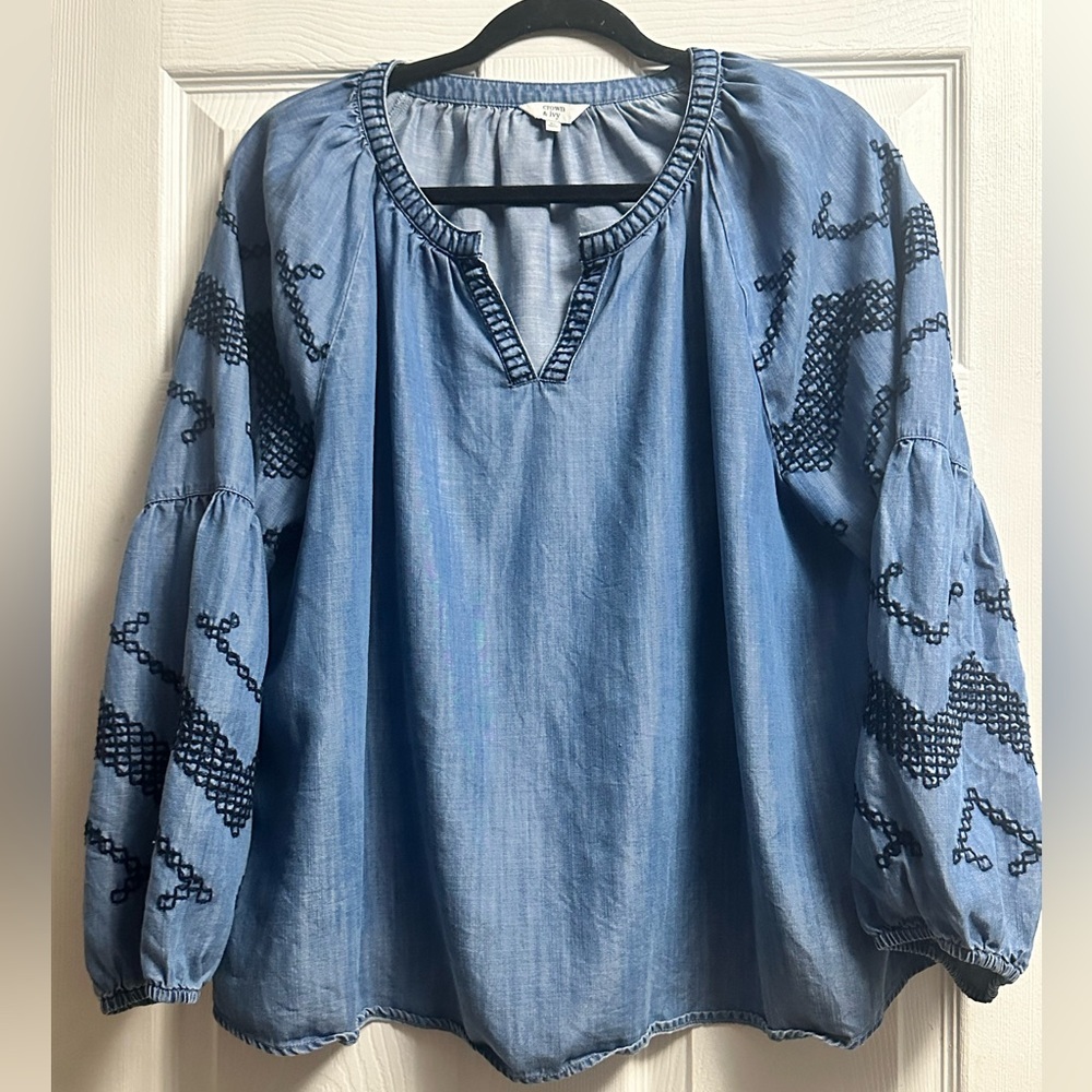 Crown & Ivy Women's Size XL Denim Blouse Balloon Sleeve Navy Embroidered